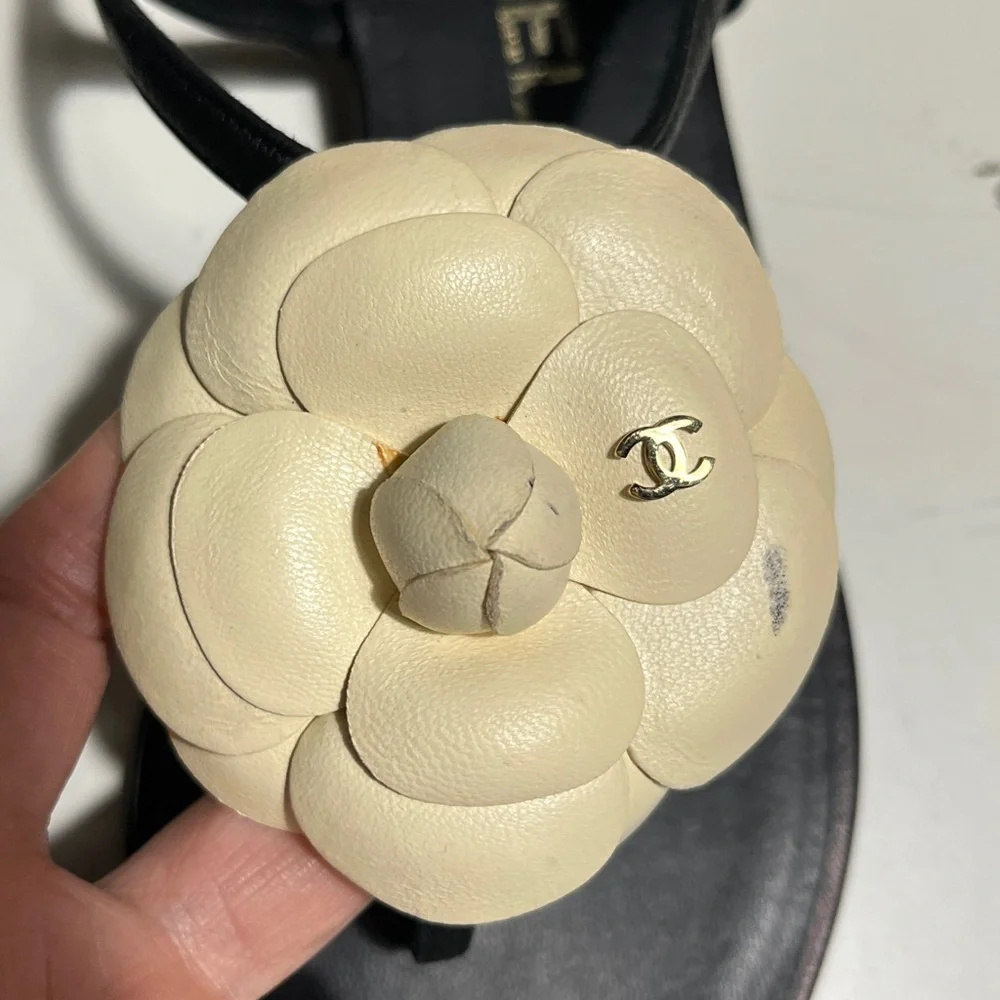 CHANEL Black and Cream Camellia Sandals